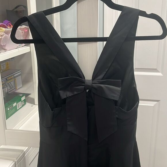 J. CREW Black Bow Back Sheath V-Neck Mini Dress, Size 2 - Picture 6 of 11